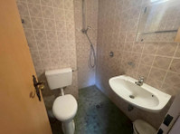 6 rooms with 6 bathrooms and private kitchen - central and… - Te Huur
