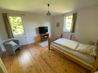 Ruhige 2-Zimmer-Wohnung im alten Bauernhaus - Zu Vermieten