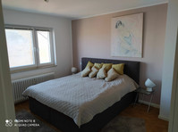 Beautiful, high quality furnished 4 - room apartment in… - Te Huur