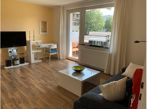 High quality sunny apartment in Hannover - For Rent