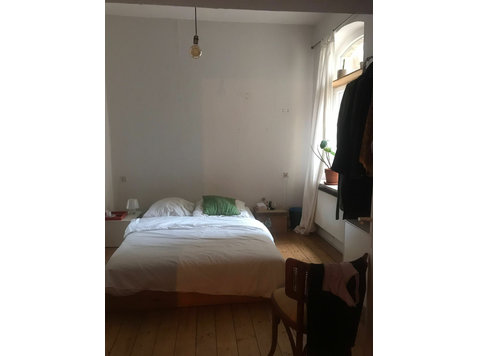 Neat, great flat in Hannover 01.03 - 01.07 - For Rent