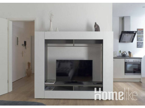 Beautiful, central apartment with balcony - Apartments