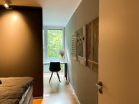 Designer Apartment | Central | App. Prince Frederich - השכרה