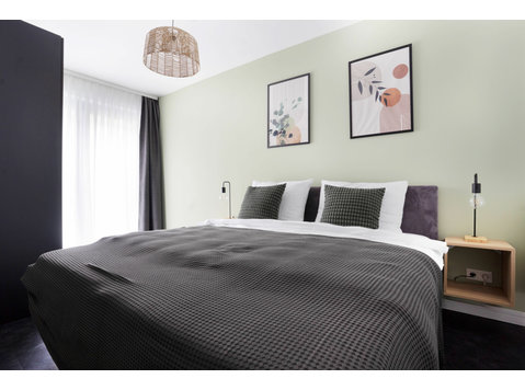 Deluxe 2-bedroom Apartment | center - Vuokralle