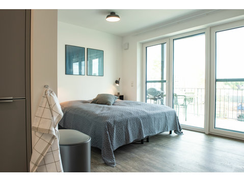 Scandinavian designer appartement with balcony directly at… - الإيجار