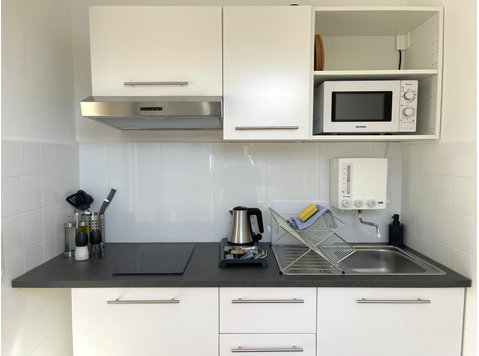 Trendy Double Bed studio in Osnabrück * center * parking *… - For Rent