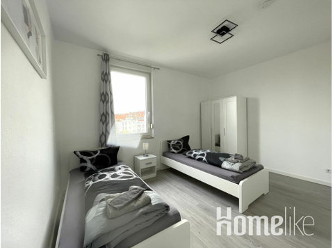4-Bed Apartment for fitters | kitchen - Dzīvokļi