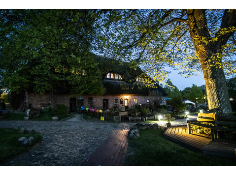 Stylish Gutshof-studio with terrace for 2 people - For Rent