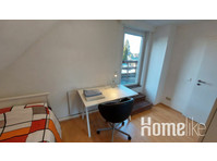 Bright room with a large balcony - Flatshare