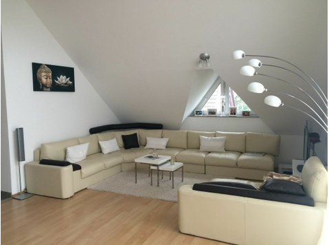 House in house - Exclusive living in Neuss with south… - Na prenájom