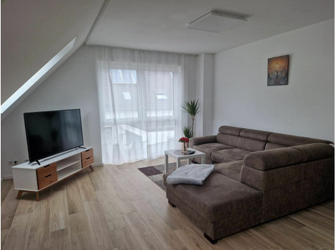 New & modern 3-room duplex apartment near Düsseldorf - De inchiriat