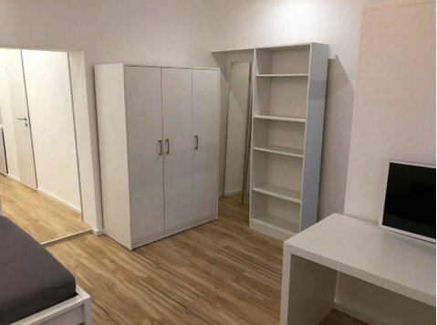 1 room apartment in Aachen-Horbach with parking space - השכרה