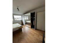 "Centrally Located Penthouse Apartment in Aachen - Your New… - Annan üürile
