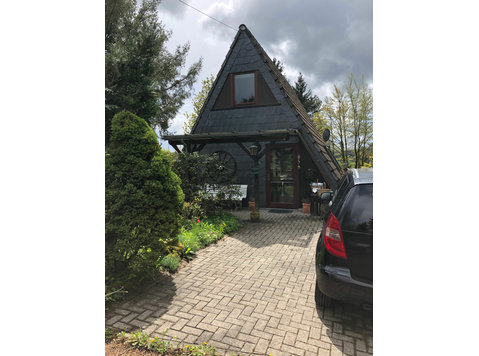 Neat & perfect home in Kerschenbach - Disewakan