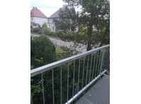 Ruhig, hell und sehr gut gelegen: Wohnung in Bielefeld - 30… - Aluguel
