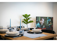 SHINY HOMES: Comfortable apartment in Bielefeld - Te Huur