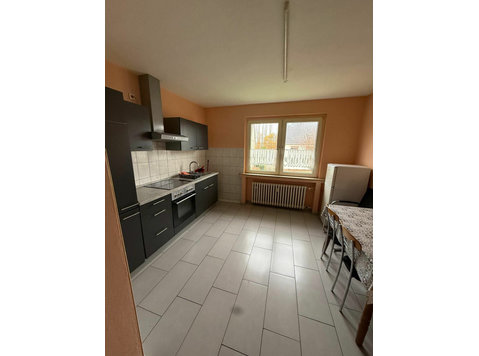 Helle Studentenwohnung mit 1 Schlafzimmer und moderner… - Zu Vermieten