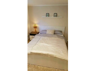 Comfortable furnished 2 room apartment in preferred… - K pronájmu