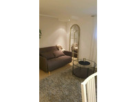 Comfortable furnished 2 room apartment in preferred… - K pronájmu