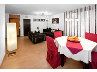 business suite BN13, Bochum - For Rent
