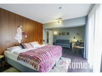 Co-Living: Modernes Apartment im Zentrum von Bonn - WGs/Zimmer