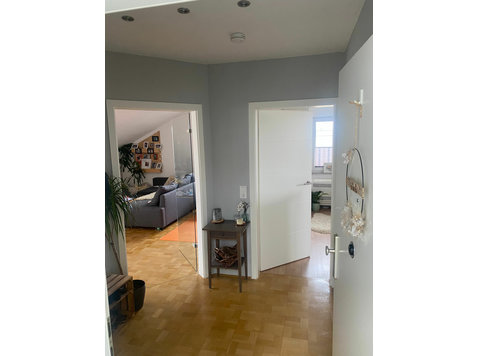 Beautiful 2-room apartment in Bonn-Lessenich/Messdorf - For Rent