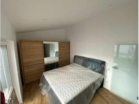 Bright 3 room apartment in Bonn-Oberkassel - Za iznajmljivanje