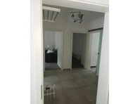 Centrally located and modern furnished large 4-room… - De inchiriat