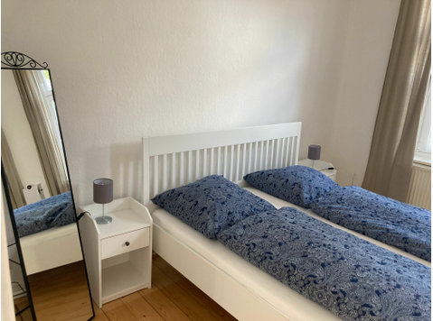 Cozy & quiet flat in Bonn - Te Huur