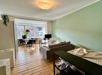 Newly renovated, quiet apartment in Kessenich with… - Til Leie