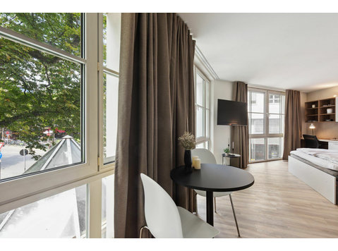 Welcome to Home & Coliving Bonn – your modern accommodation… - Annan üürile