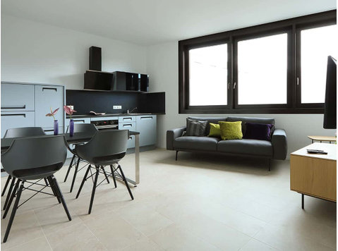 iFOUR- Cosy Apartment in the center of Bonn - 아파트
