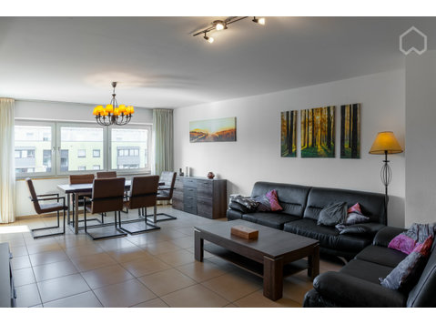 4-room bright apartment in a green location in Cologne - برای اجاره