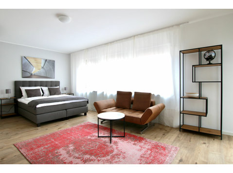 Beautiful studio apartment with balcony in the inner city - For Rent