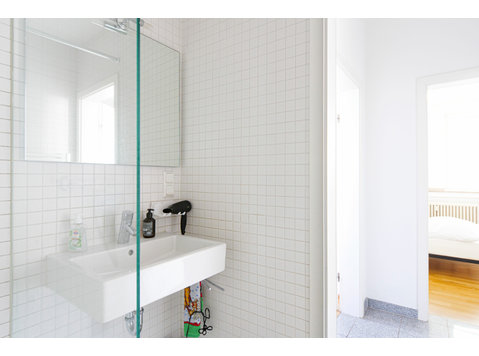 Modernes, helles Apartment im Zentrum von Köln - Zu Vermieten