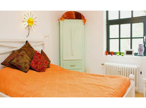 ZENTRALE, CHARMANTE, MEDITERANE WOHNUNG - Zu Vermieten