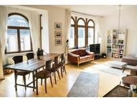 Cozy, nice suite in popular area - Disewakan