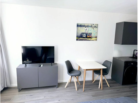 🏡 Exclusive apartment in a central location – your perfect… - Aluguel