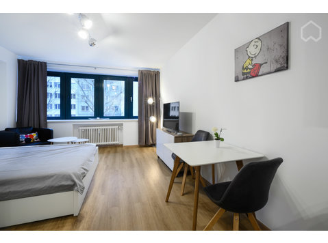Lovingly furnished & fashionable studio apartment in Cologne - À louer