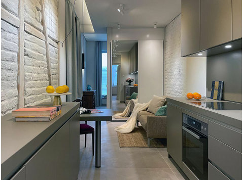 Luxurious "industrial style" loft with terrace in Cologne - For Rent