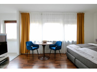 Super nice apartment at Barbarossaplatz - Alquiler
