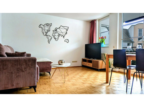 Urban & modern 2-room apartment in Sülz + parking space - Vuokralle