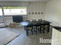 100 sqm apartment with parking space and huge balcony - Leiligheter