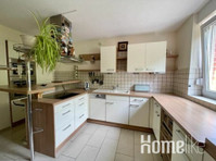 140sqm house with garden & BBQ 12 minutes from the city - Mieszkanie