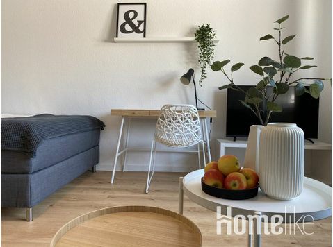 Beautiful NEW renovated serviced apartment in Cologne - Apartamente