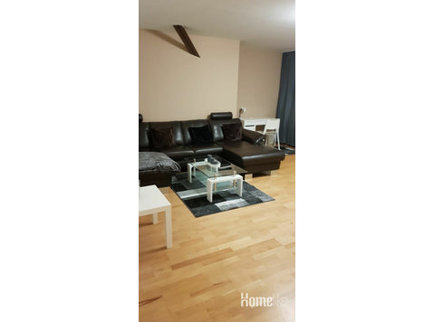 Central Appartment in Cologne - アパート