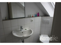 Centrally located apartment with roof terrace and cathedral… - Asunnot