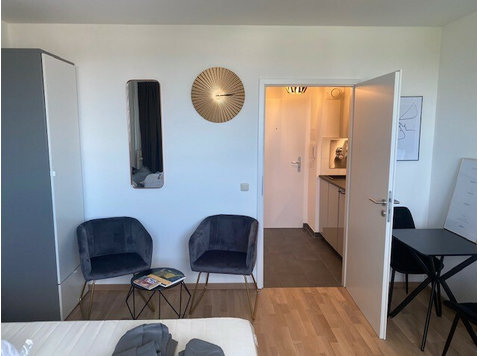 Exklusive Wohnung in Köln Neuehrenfeld – Graeffstraße – mit… - Lejligheder