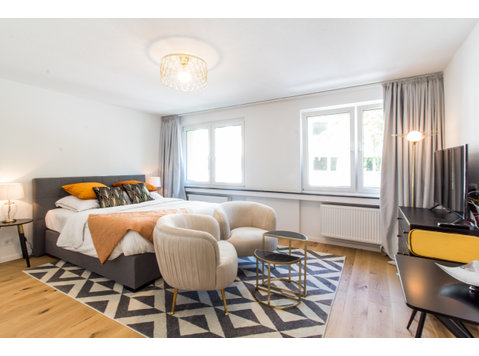 Köln Innenstadt – Pantaleonswall – traumhafte Wohnung mit… - குடியிருப்புகள்  