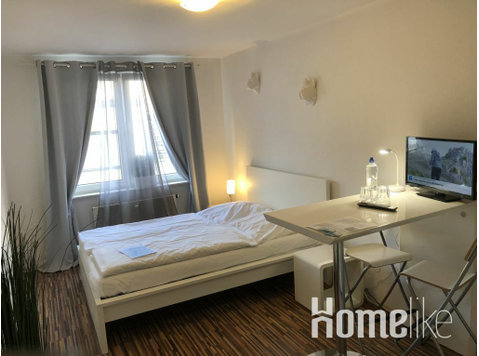Small studio in a perfect downtown location by the Rhine… - Станови